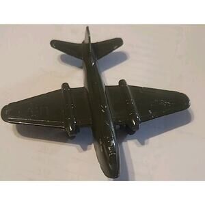 Vintage 1960s Midgetoy Rockford IL USAF B‑57 Canberra Die‑Cast Bomber Toy